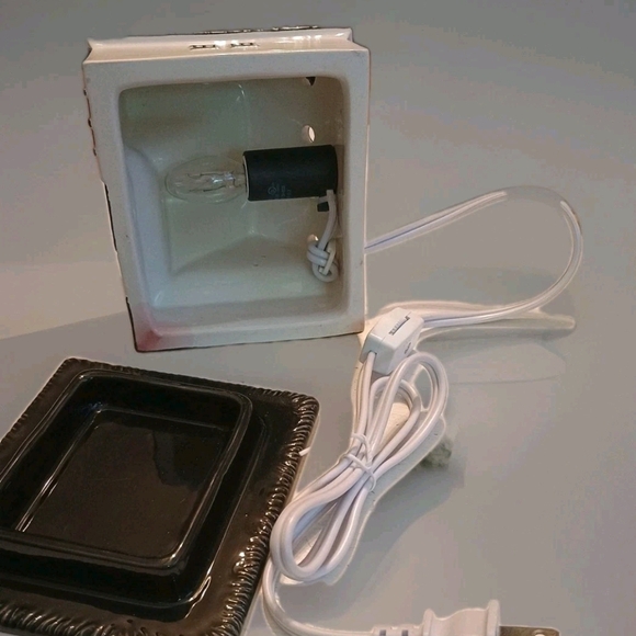 Wax Warmer Country Farmhouse Black/White Electric Intertek - Picture 7 of 8